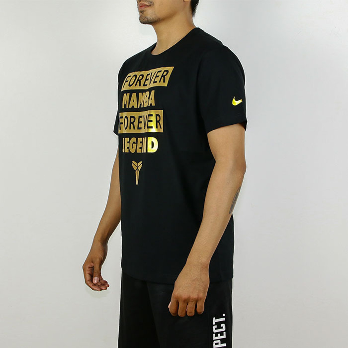 kobe black t shirt